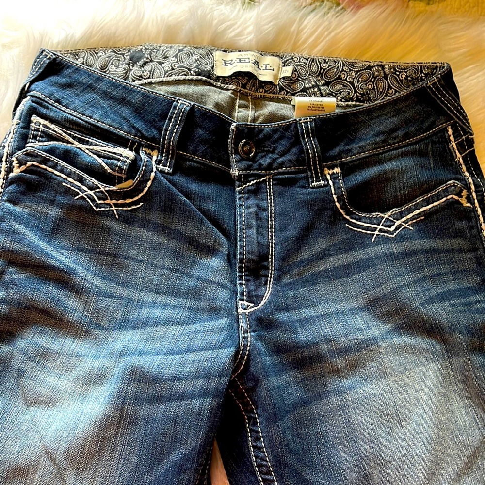 Ariat real jeans . Great condition size 32